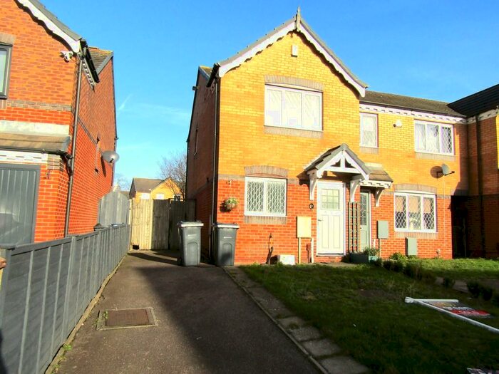 2 Bedroom End Of Terrace House To Rent In Cranwell Grove, Pype Hayes