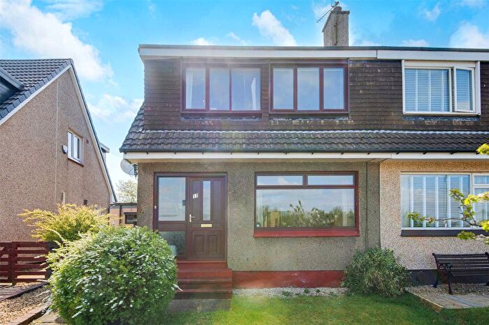3 Bedroom Semi-Detached House For Sale In Gartconner Avenue, Kirkintilloch, Glasgow, East Dunbartonshire, G66