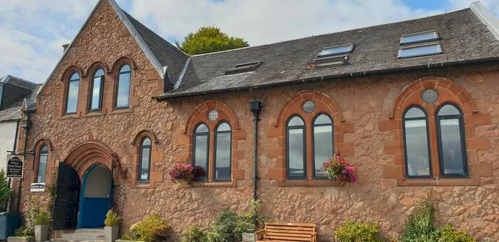 9 Bedroom Commercial Guest House For Sale In Shore Road, The Newton, Inveraray, PA32