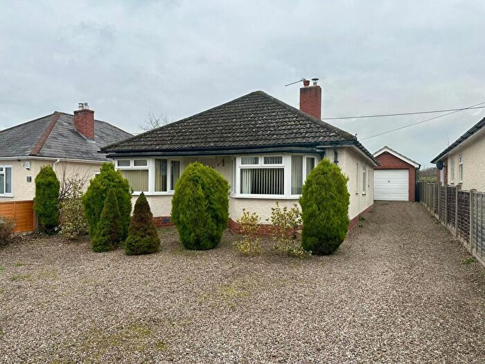 3 Bedroom Detached Bungalow For Sale In Kings Acre Road, Hereford, HR4