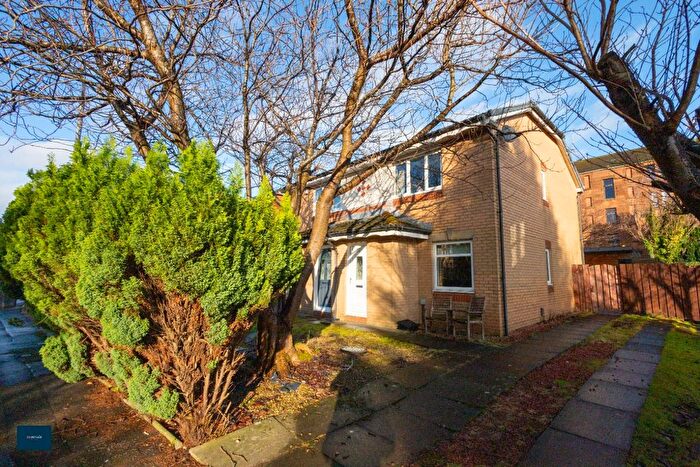 2 Bedroom Semi-Detached House To Rent In Gladstone Street, Dalmuir, G81