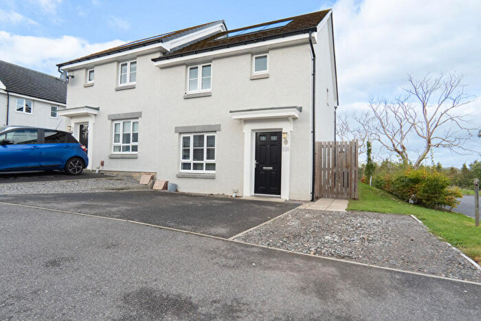 3 Bedroom Semi-Detached House For Sale In Aignish Drive, Inverness, IV2