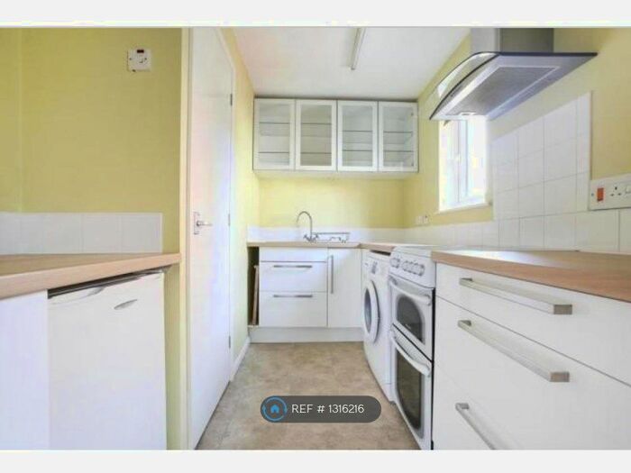 Studio To Rent In Cumberland Place, Bristol BS8