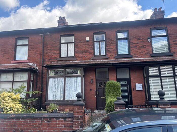 3 Bedroom Terraced House For Sale In Hilden Street, Bolton, Greater Manchester, BL2