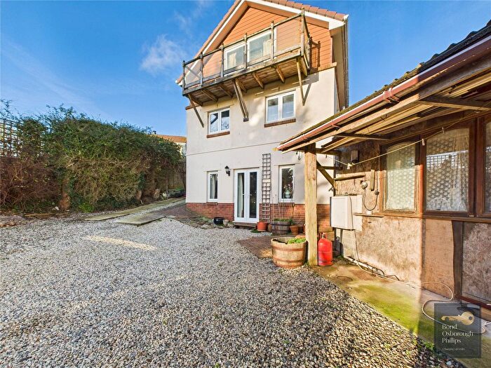 3 Bedroom Detached House For Sale In Barfield Close, Dolton, Devon, EX19