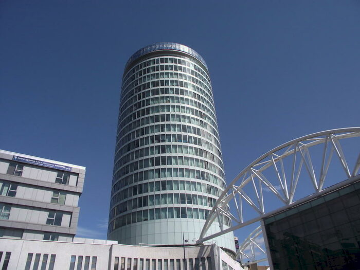1 Bedroom Flat To Rent In The Rotunda, New Street, Birmingham, West Midlands, B2