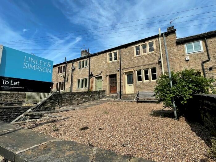 2 Bedroom Cottage To Rent In Bank Cottage, Meltham Road, Huddersfield, HD1