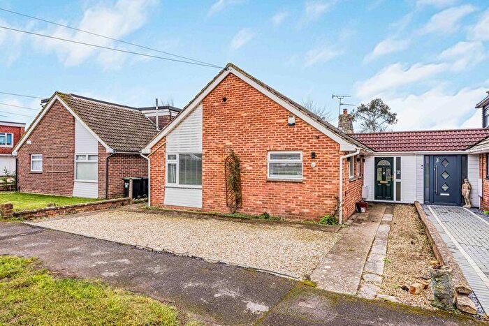 3 Bedroom Detached Bungalow For Sale In Grenfield Court, Emsworth, PO10