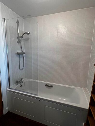 2 Bedroom Flat To Rent In Allison Bank, Geoffrey Watling Way, NR1