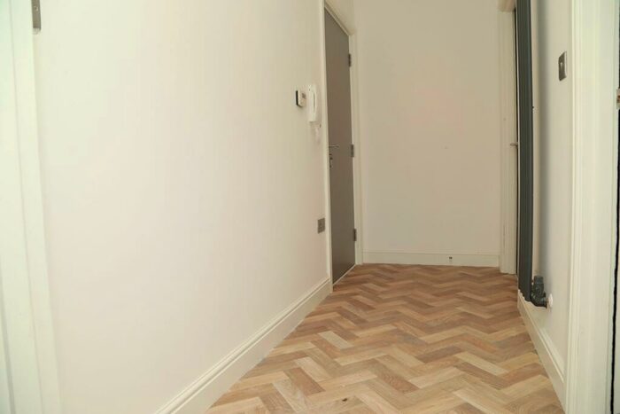 1 Bedroom Flat To Rent In Irish Street Dumfries United Kingdom, DG1