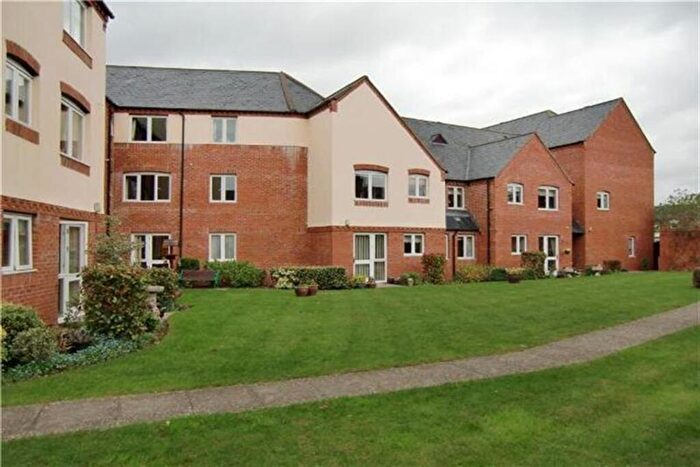 1 Bedroom Retirement Property To Rent In Montgomery Court, Coventry Road, Warwick, CV34