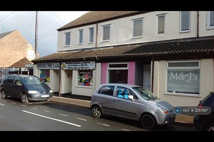 1 Bedroom Flat To Rent In North Road, Clown, S43