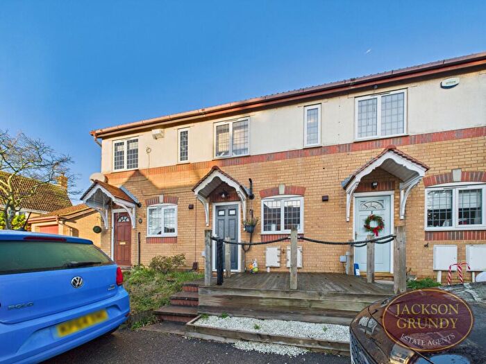 2 Bedroom Terraced House For Sale In Faraday Close, Upton, NN5