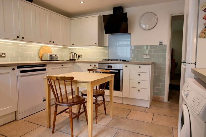 3 Bedroom Terraced House To Rent In Alpine Street, Reading, Berkshire, RG1