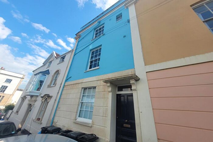Flat To Rent In Clifton, BS8