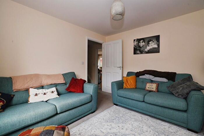 4 Bedroom Detached House For Sale In The Folly, Amesbury, Salisbury, SP4