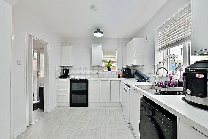 2 Bedroom End Terrace House For Sale In Wickenby Crescent, Lincoln, LN1