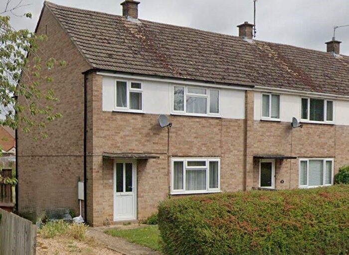 3 Bedroom End Of Terrace House To Rent In Park End, Bodicote, Banbury, Oxon, OX15
