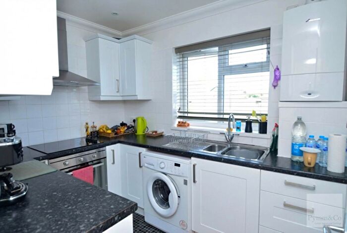 2 Bedroom Flat To Rent In Lilburne Avenue, Norwich, NR3