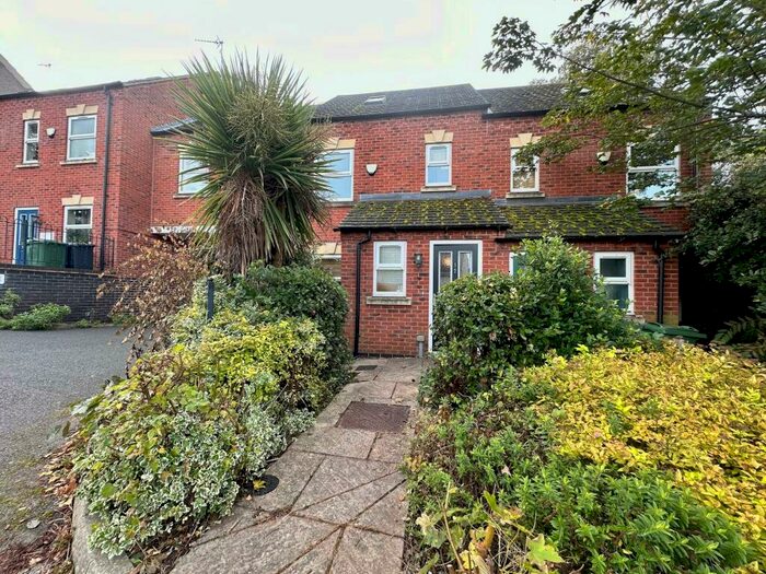 3 Bedroom House To Rent In The Dovecote, Shepshed, LE12