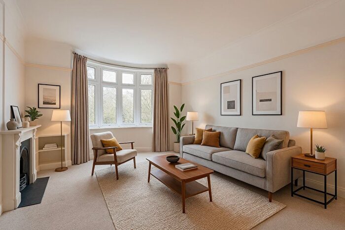 2 Bedroom Flat For Sale In Fulham High Street, Fulham, London, SW6