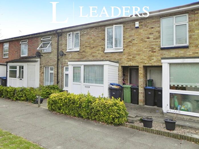 4 Bedroom Terraced House To Rent In Hollyfield, CM19