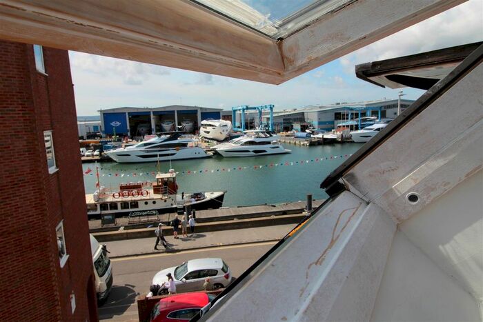 2 Bedroom Flat To Rent In Yeatmans Old Mill - The Quay, Poole, BH15