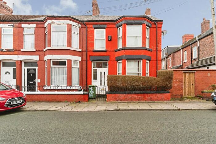 3 Bedroom End Of Terrace House For Sale In Hartington Avenue, Birkenhead, CH41