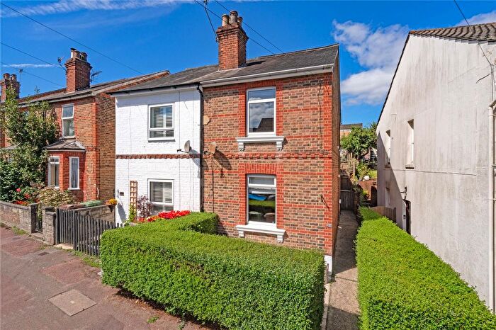 2 Bedroom Semi Detached House For Sale In Silverdale Road, Tunbridge Wells, TN4