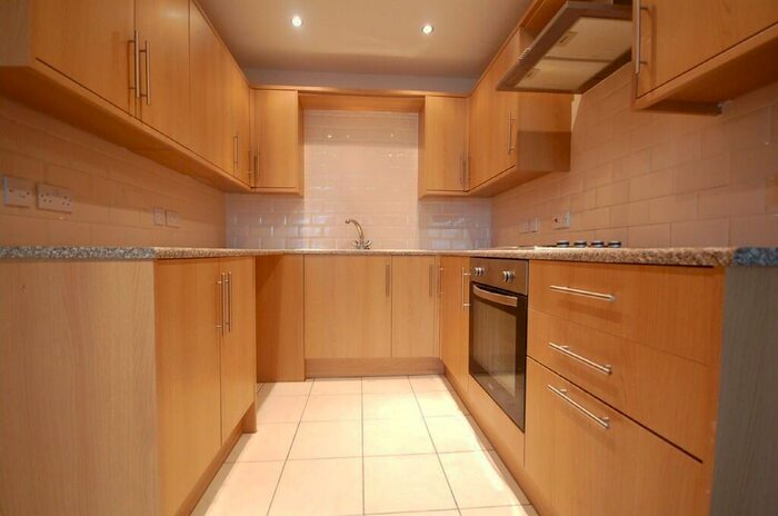 2 Bedroom Apartment To Rent In , Mayfield Avenue, FY4