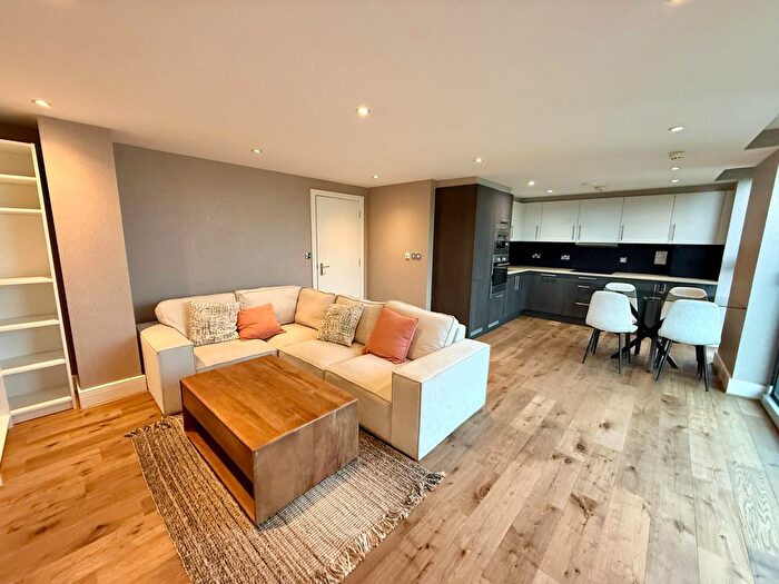 2 Bedroom Flat To Rent In Union House, SE18