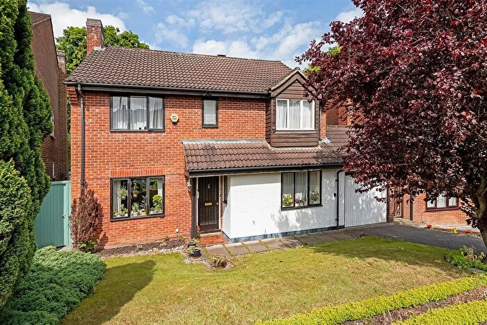 4 Bedroom Property For Sale In Beaumont Road, Purley, CR8