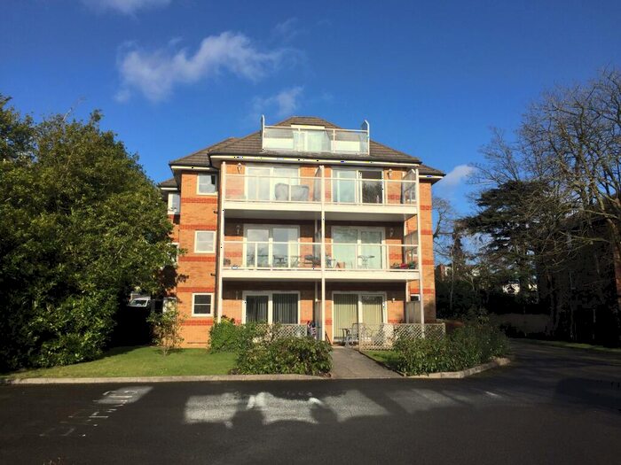2 Bedroom Flat To Rent In Bournemouth Road, Poole, BH14