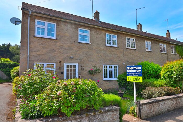 4 Bedroom End Of Terrace House For Sale In Chapel Court, Wansford, Peterborough, PE8
