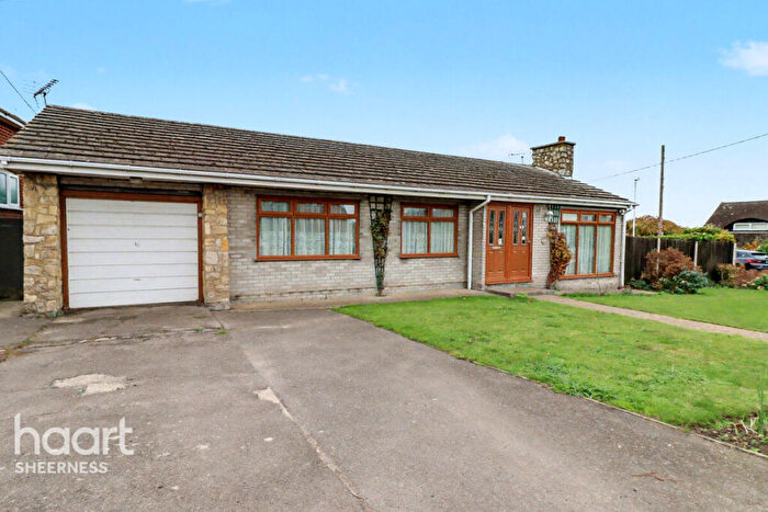 3 Bedroom Bungalow For Sale In Scocles Road, Sheerness, ME12