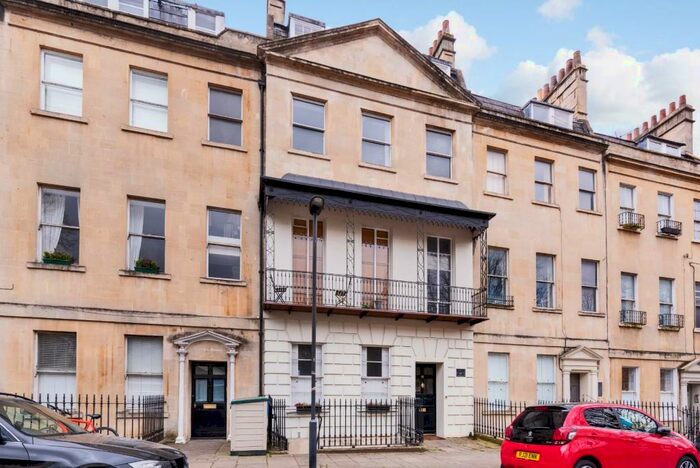 Apartment To Rent In Kensington Place, Bath, BA1