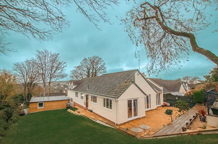 4 Bedroom Detached House For Sale In Barons Meadow, Bodmin, PL31