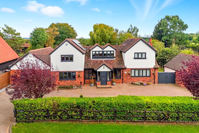 5 Bedroom House For Sale In Nine Ashes Road, Ingatestone, CM4