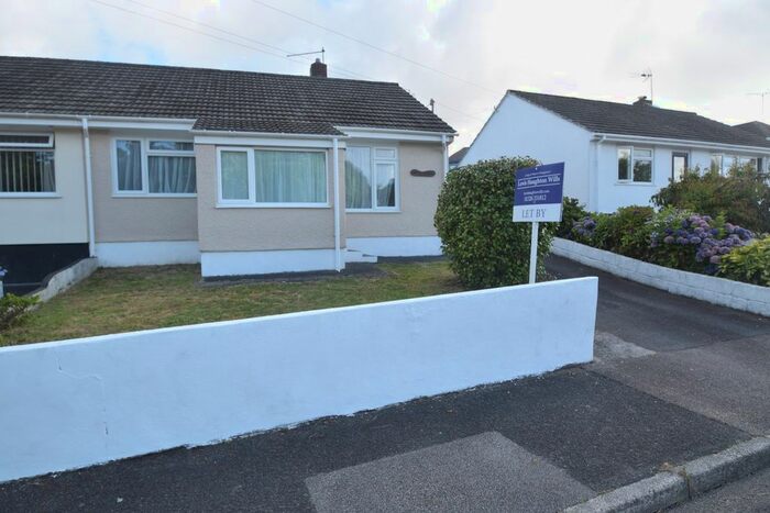 2 Bedroom Bungalow To Rent In Conway Road, Falmouth, TR11