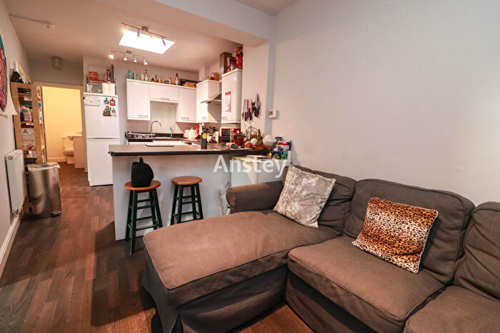 4 Bedroom Terraced House To Rent In Blackberry Terrace, Southampton, SO14