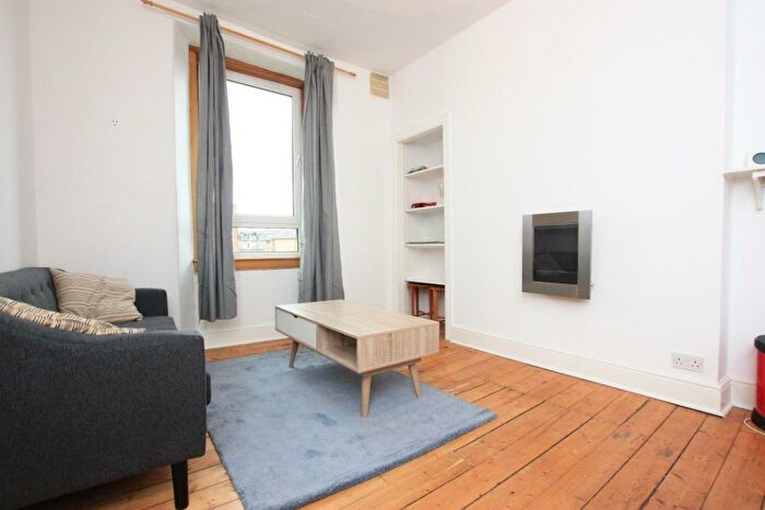 1 Bedroom Flat To Rent In Bothwell Street, Easter Road, Edinburgh, EH7