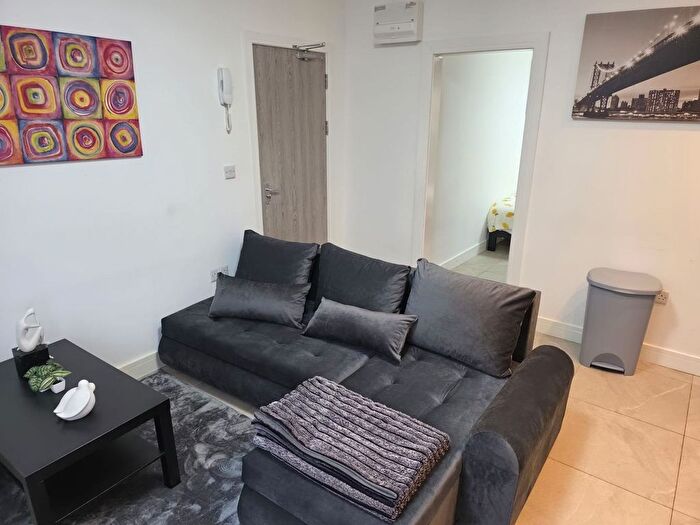1 Bedroom Flat To Rent In Roath, CF24