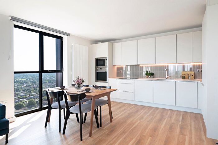 2 Bedroom Flat To Rent In George Street, Croydon, CR0