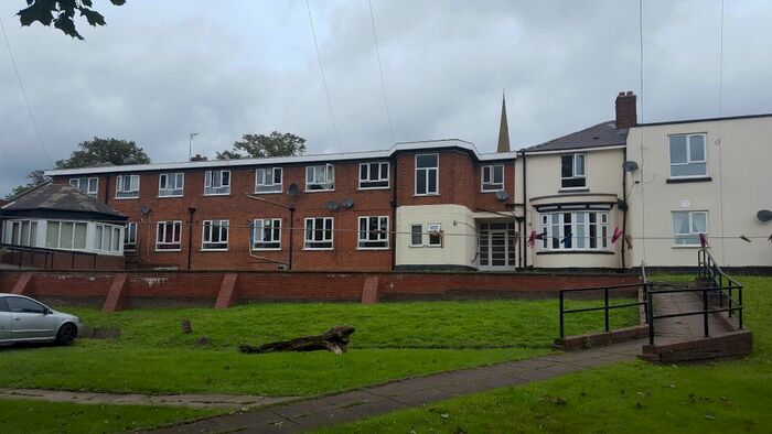 1 Bedroom Flat To Rent In Vicar Street, Dudley, DY2