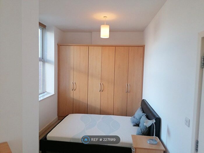 1 Bedroom Studio To Rent In Mcilroys Building, Reading, RG1