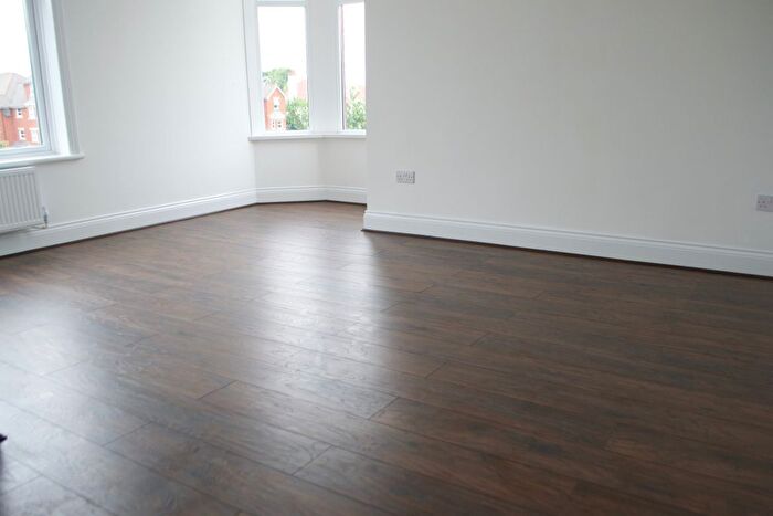 2 Bedroom Flat To Rent In Cambridge Road, Southport, PR9