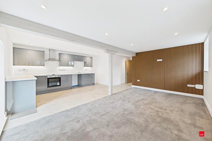 4 Bedroom Apartment To Rent In Albion Buildings, Sandes Avenue, Kendal, Cumbria, LA9