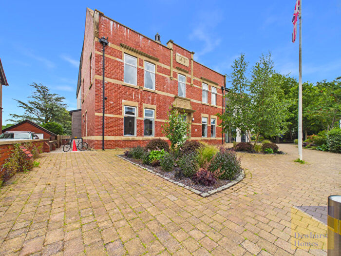 2 Bedroom Penthouse For Sale In High Street, Garstang, PR3