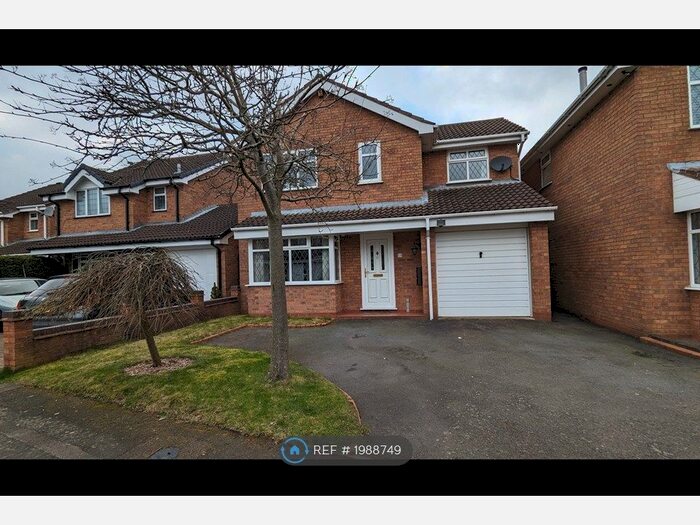 4 Bedroom Detached House To Rent In Teasel Grove, Featherstone, Wolverhampton, WV10
