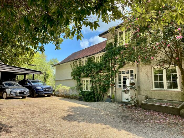 6 Bedroom Semi Detached House For Sale In Polecat Hill/Lion Lane, Hindhead/Haslemere Border, GU26